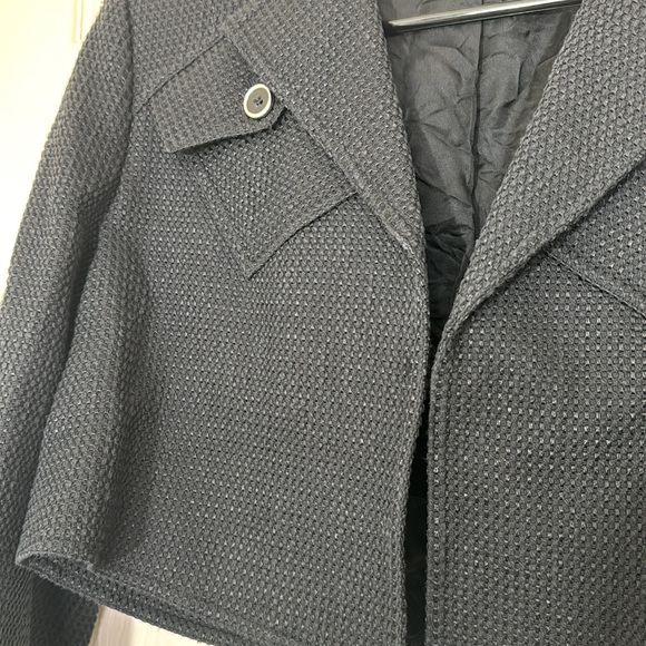 Neiman Marcus Black Woven Pattern Cropped Jacket Size 8 Medium - Picture 3 of 9